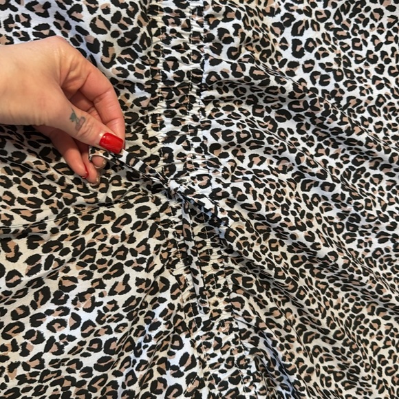 Albion short romper - Picture 2 of 4